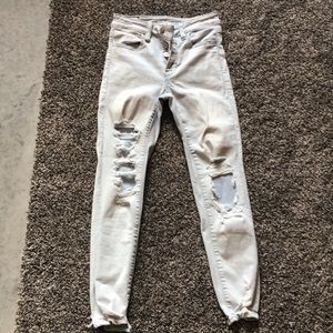 AE next level stretch jean size 2 regular